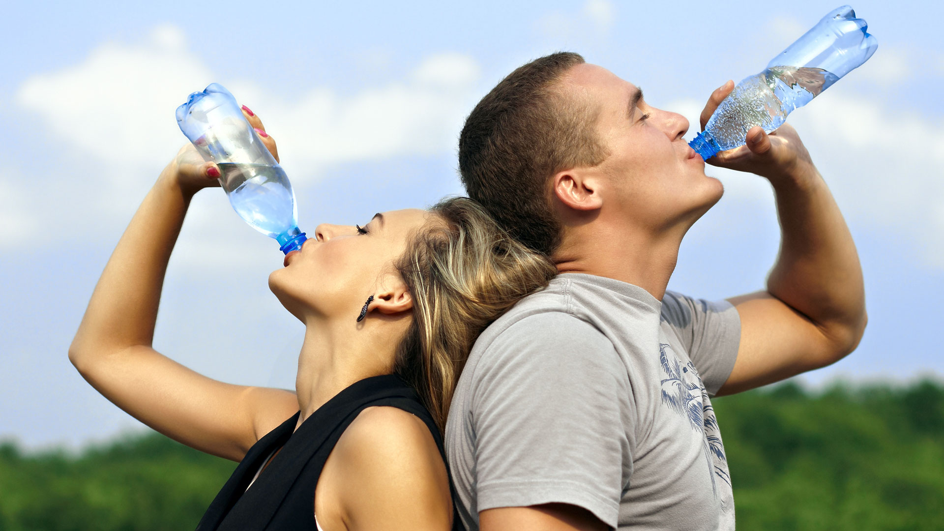 12 Simple Ways to Drink More Water